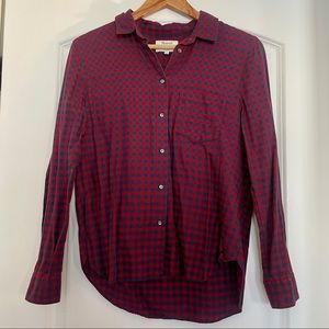 Madewell Checkered Long-Sleeved Button Down Shirt